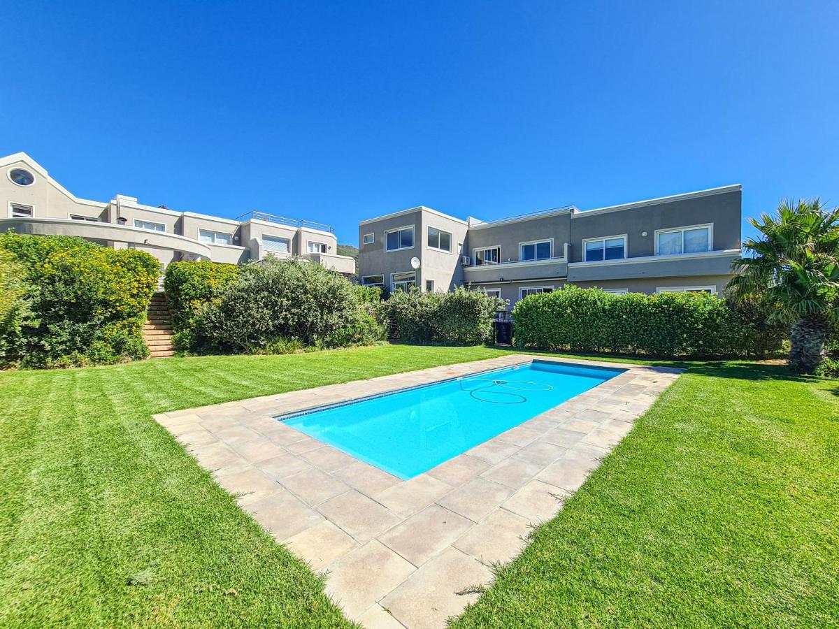 The Beachclub 17 Hout Bay Exteriör bild